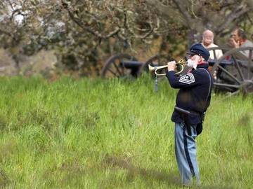 civil-war-bugler