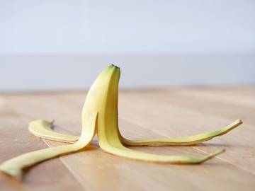 peel vs peal banana peel photo