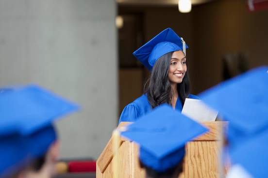 female valedictorian at convocation