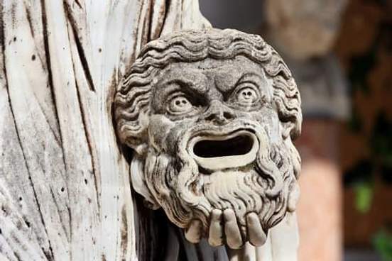 greek tragedy mask statue