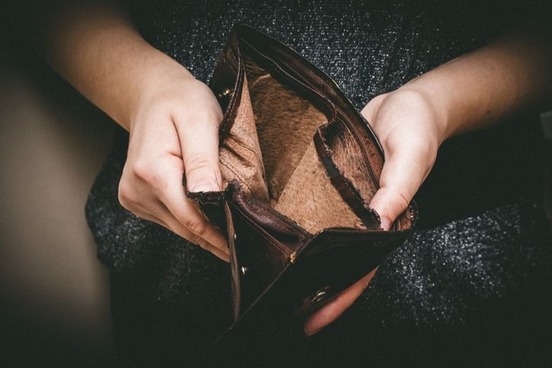 plackless empty wallet photo