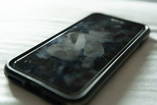 smudged-phone-screen