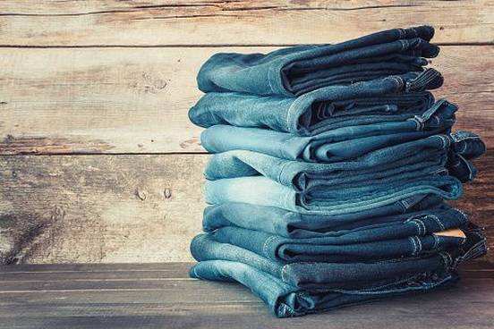 stack-of-blue-jeans