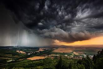 huge storm rolling over plains town