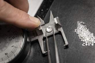 professional gemstone settings jewelry