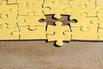 puzzle with last pieces in wrong position