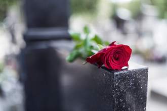 rose on headstone