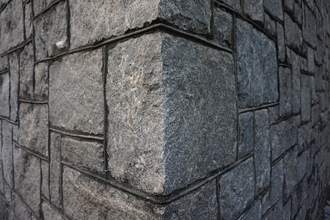 stone masonry corner