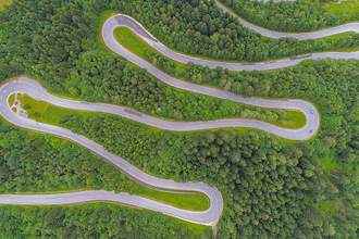 twisting mountain road