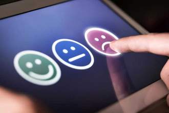 unhappy customer giving low rating and negative feedback